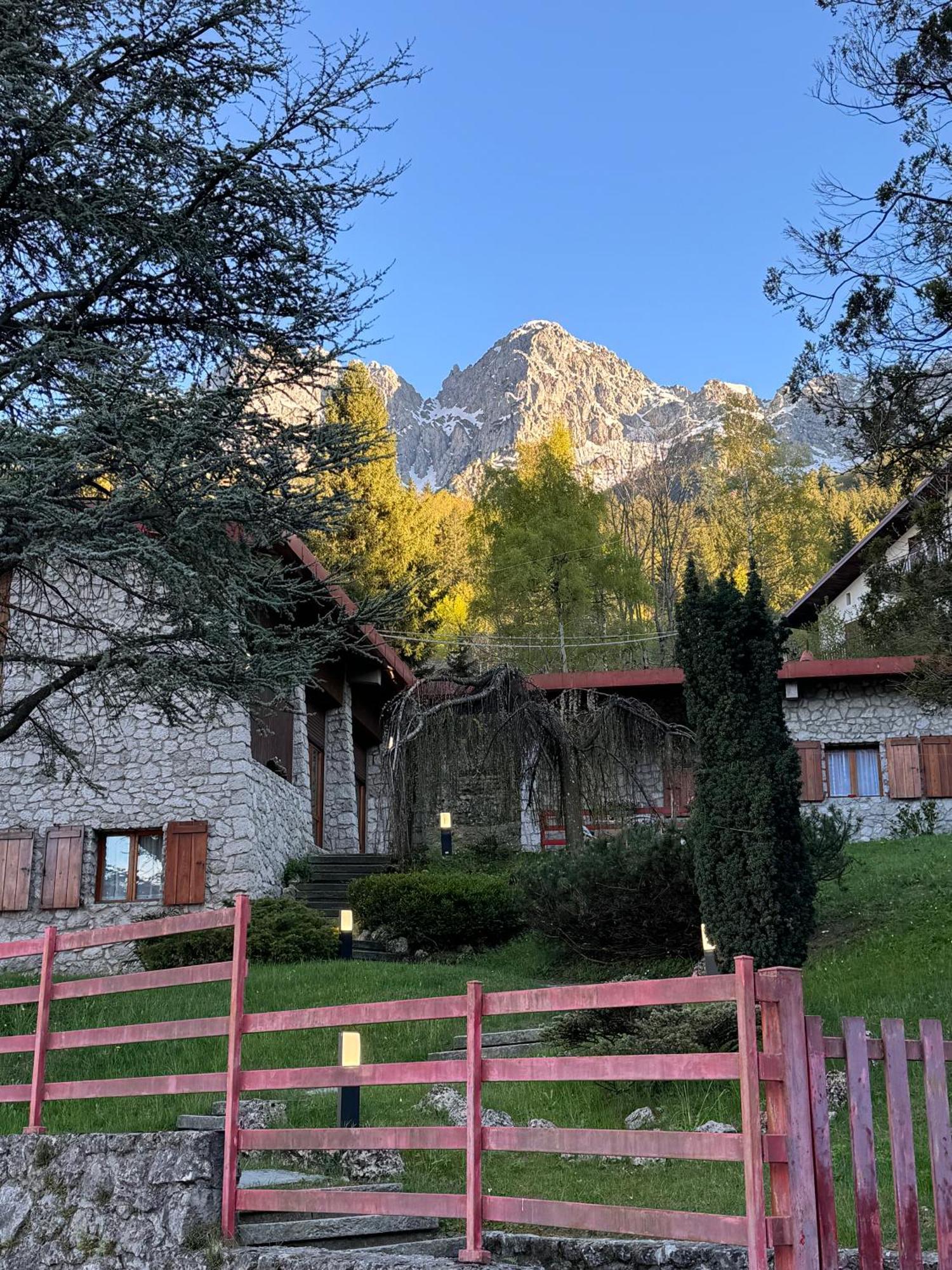 Villa Drago Chalet Oltre il Colle Екстериор снимка